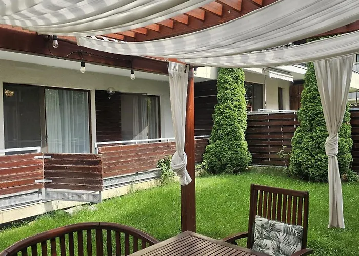 The Solstice Garden Appartement *